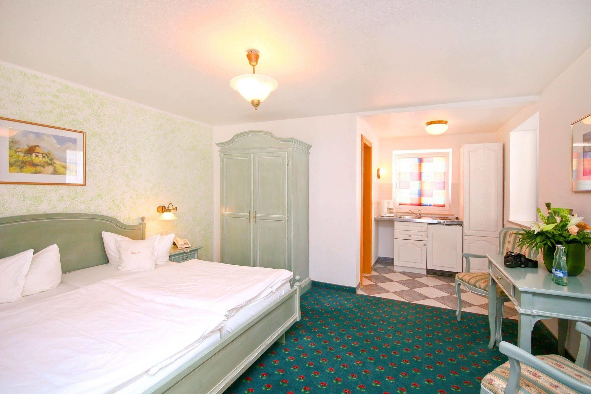 Hotel Villa Neander Binz Dış mekan fotoğraf
