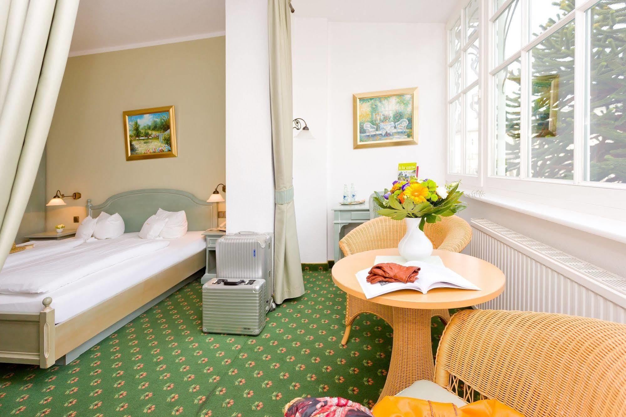 Hotel Villa Neander Binz Dış mekan fotoğraf